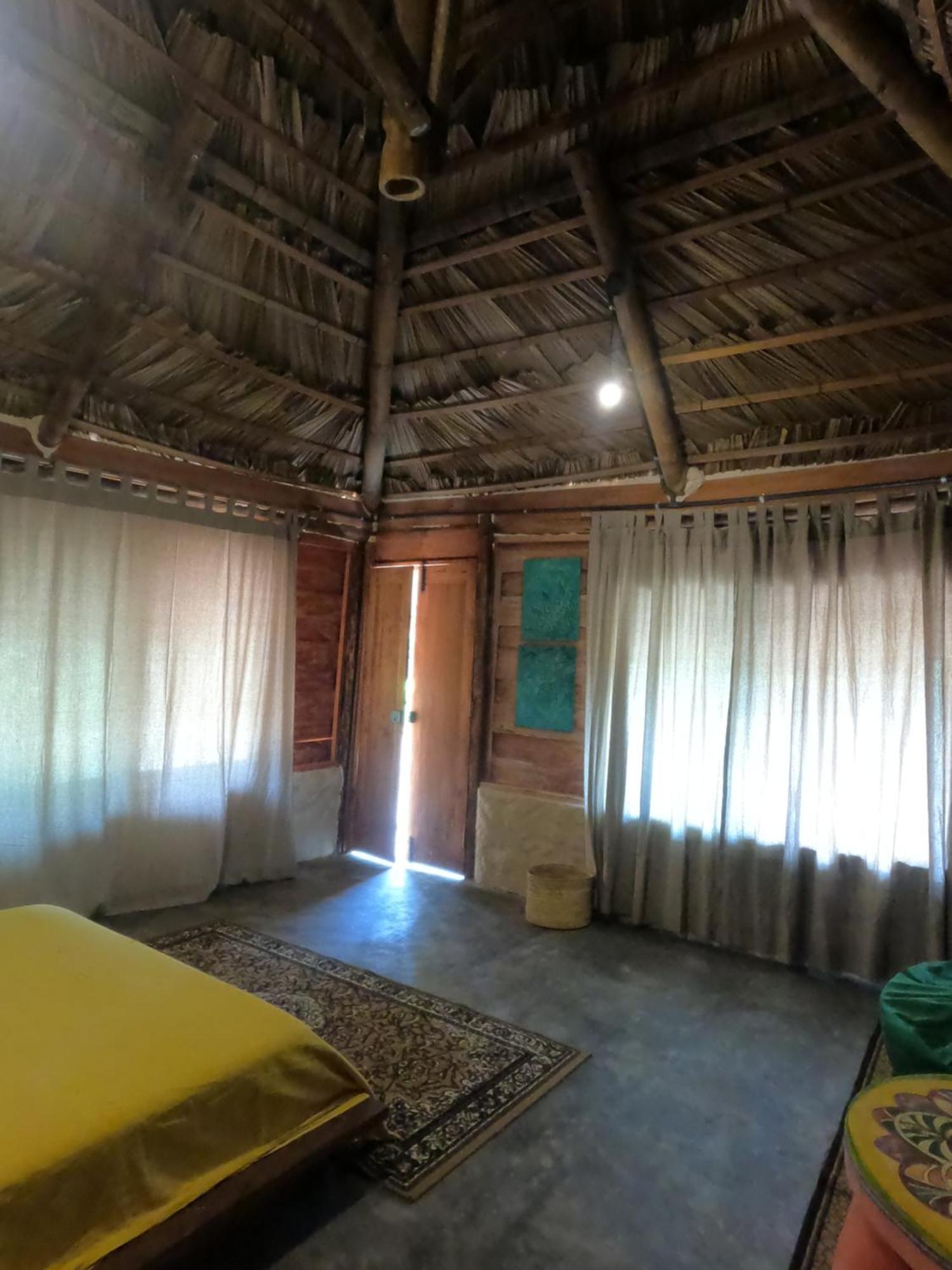 Monsoon Eco Resort - Whisky Point Arugambay Поттувил Номер фото